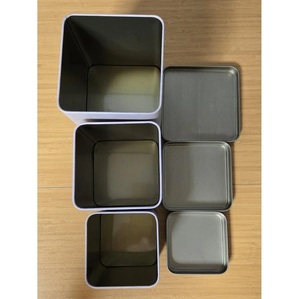 Vintage 3 Piece Metal Nesting Canisters.
